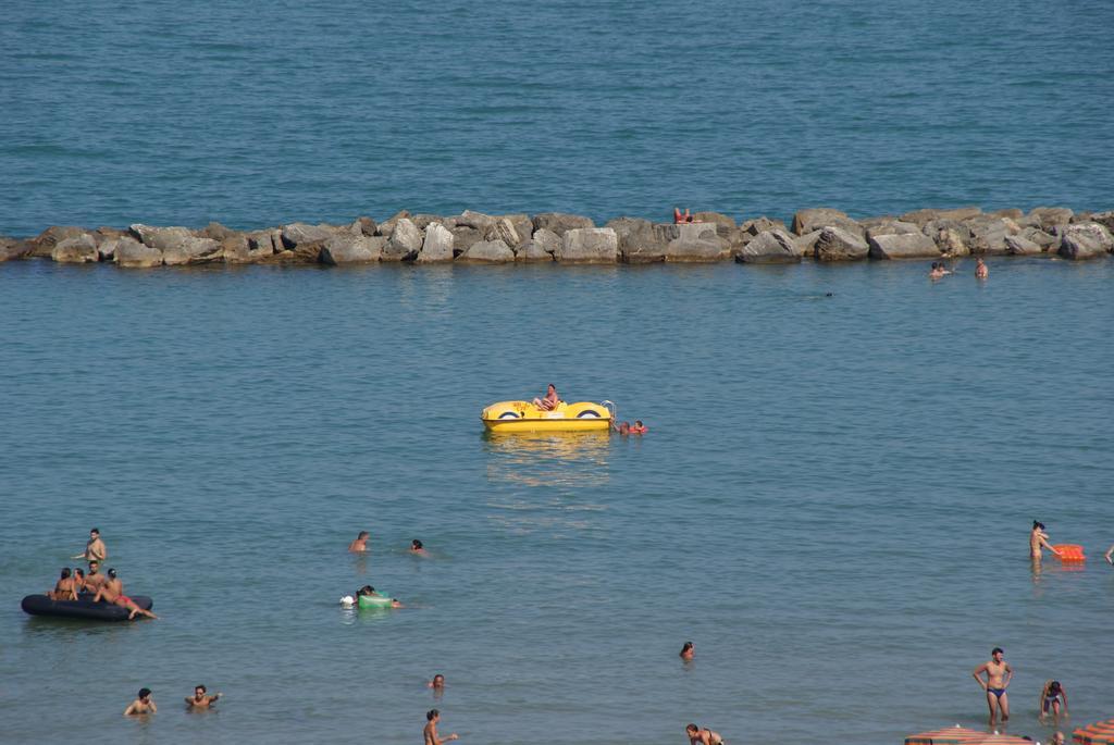 Casa Vacanze Villa Spina San Benedetto del Tronto Eksteriør bilde